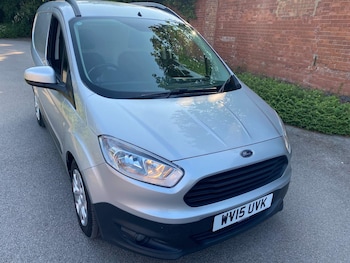 Used Ford Transit Courier 2015 for sale - 75481356: Photo