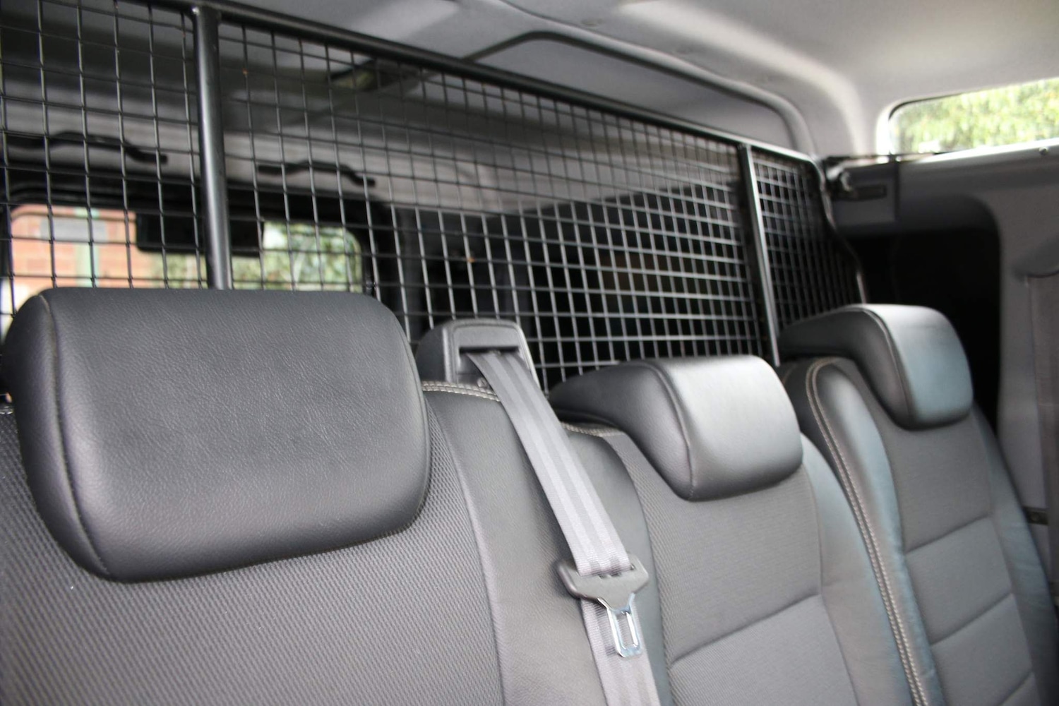 Used Land Rover Defender 2012 for sale - 76993187: Photo 9