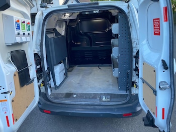 Used Ford Transit Courier 2019 for sale - 79601538: Photo