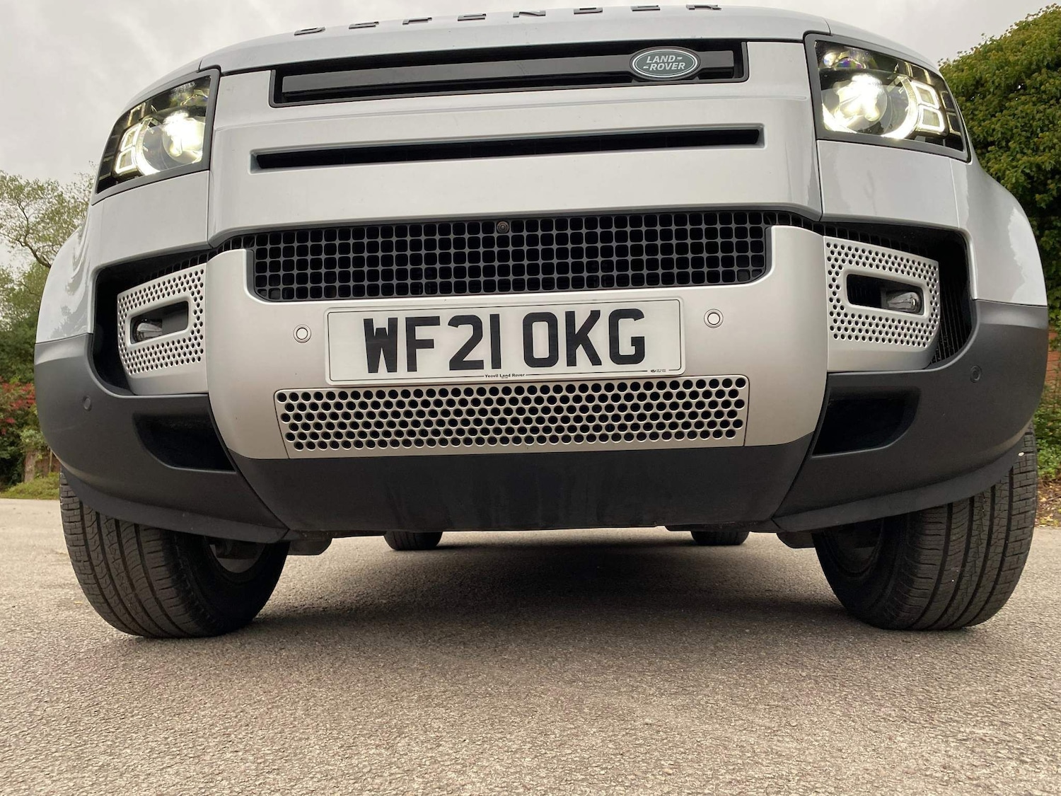 Used Land Rover Defender 90 2021 for sale - 76377273: Photo 10