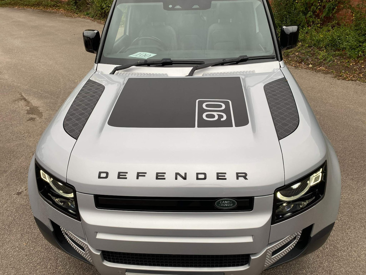 Used Land Rover Defender 90 2021 for sale - 76377273: Photo 11