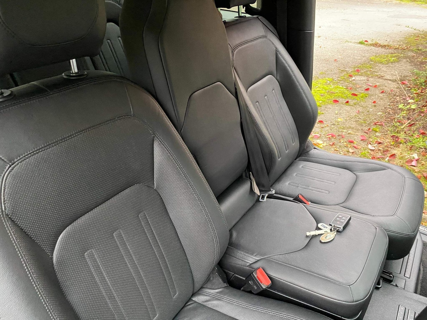 Used Land Rover Defender 90 2021 for sale - 76377273: Photo 21