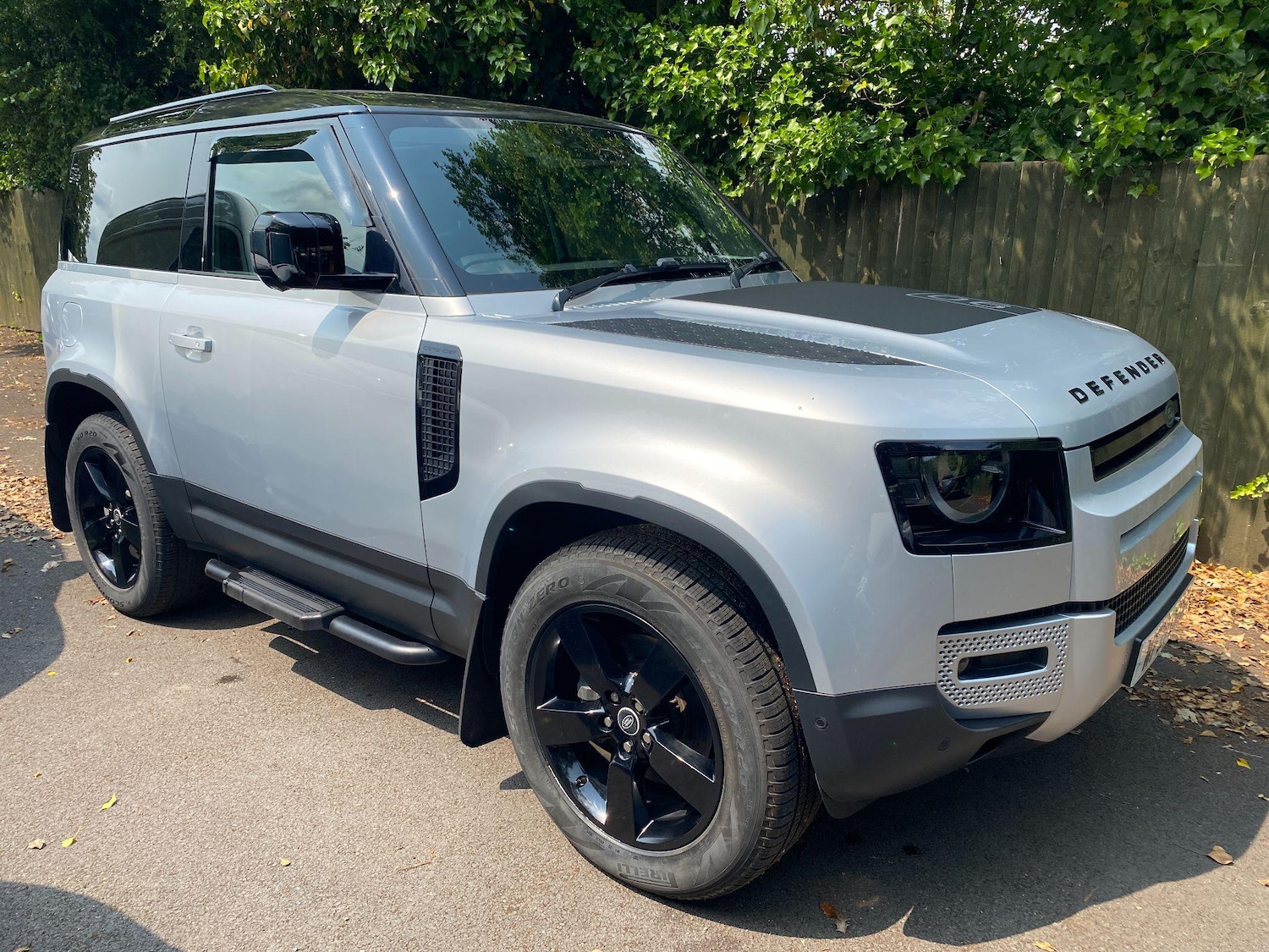 Used Land Rover Defender 90 2021 for sale - 76377273: Photo 27