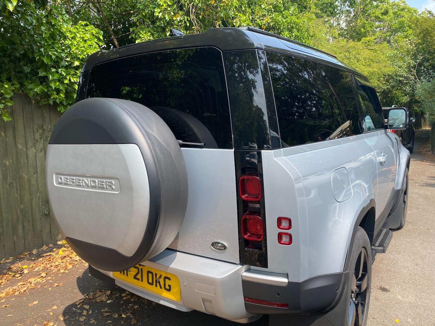 Used Land Rover Defender 90 2021 for sale - 76377273: Photo 29