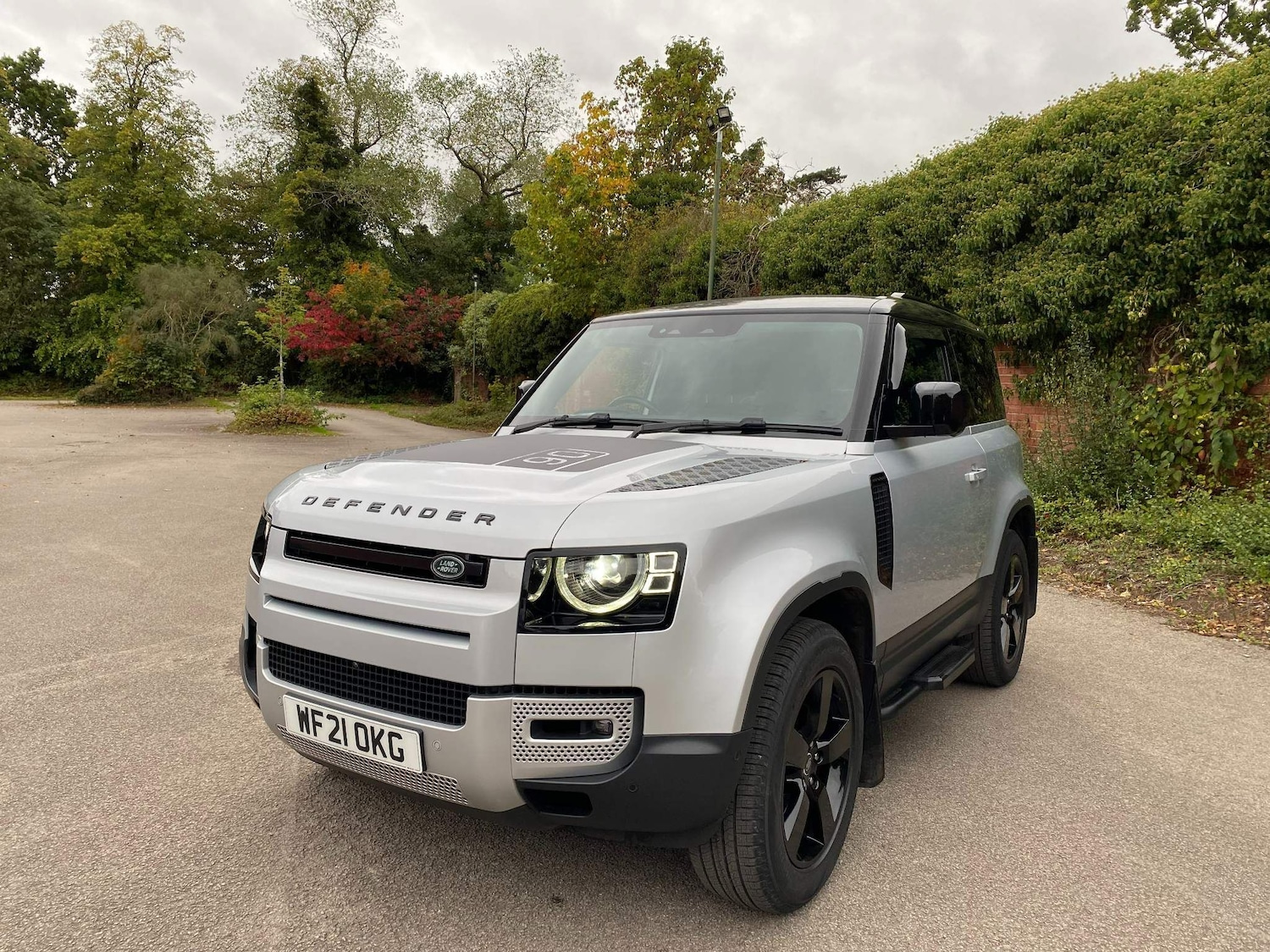 Used Land Rover Defender 90 2021 for sale - 76377273: Photo 6