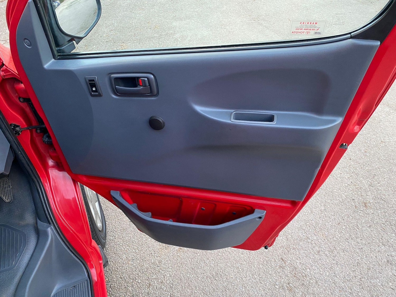 Used Toyota HiAce 2003 for sale - 76991708: Photo 16