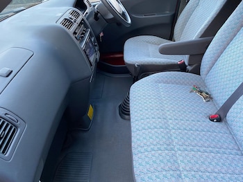 Used Toyota HiAce 2003 for sale - 76991708: Photo