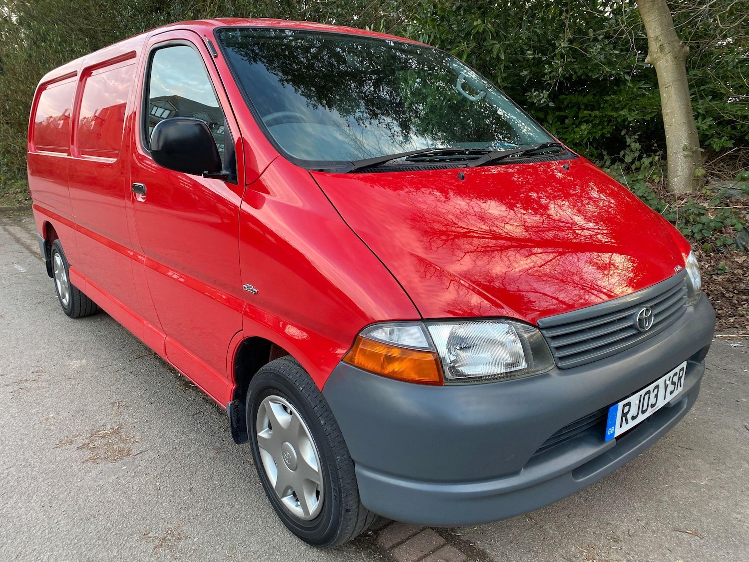 Used Toyota HiAce 2003 for sale - 76991708: Photo 5