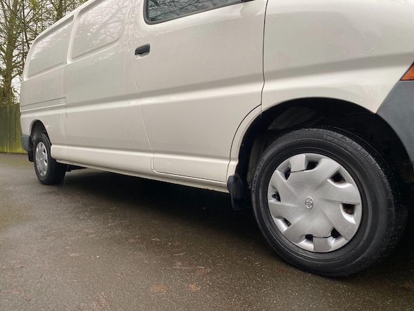 Used Toyota HiAce 2001 for sale - 75481335: Photo 19