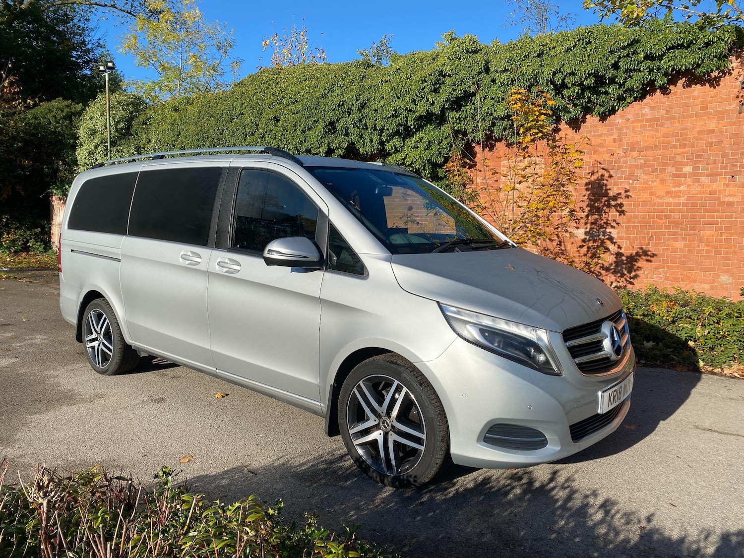 Used Mercedes-Benz V-Class 2018 for sale - 76370604: Photo 1