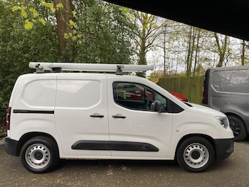 Vauxhall Combo feature image