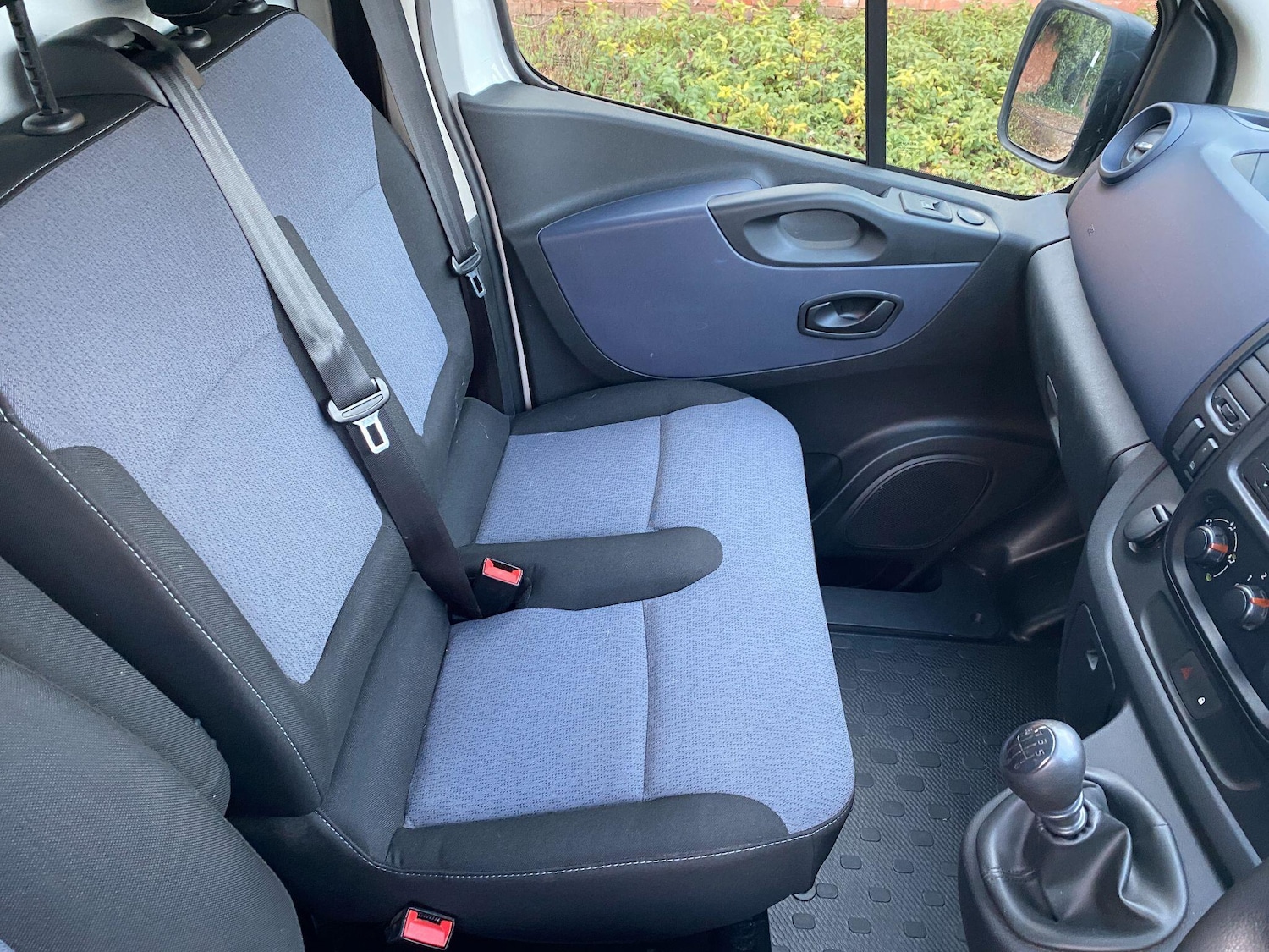 Used Vauxhall Vivaro 2016 for sale - 77049708: Photo 6