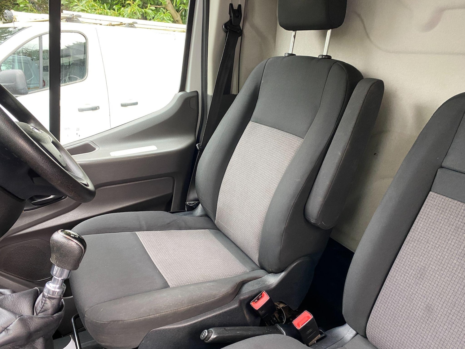 Used Ford Transit 2021 for sale - 76990390: Photo 4