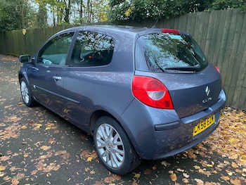 Used Renault Clio 2008 for sale - 76457820: Photo