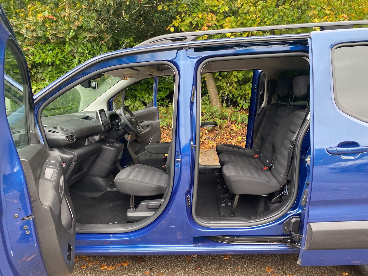 Used Vauxhall Combo Life Electric 2023 for sale - 76377861: Photo 3