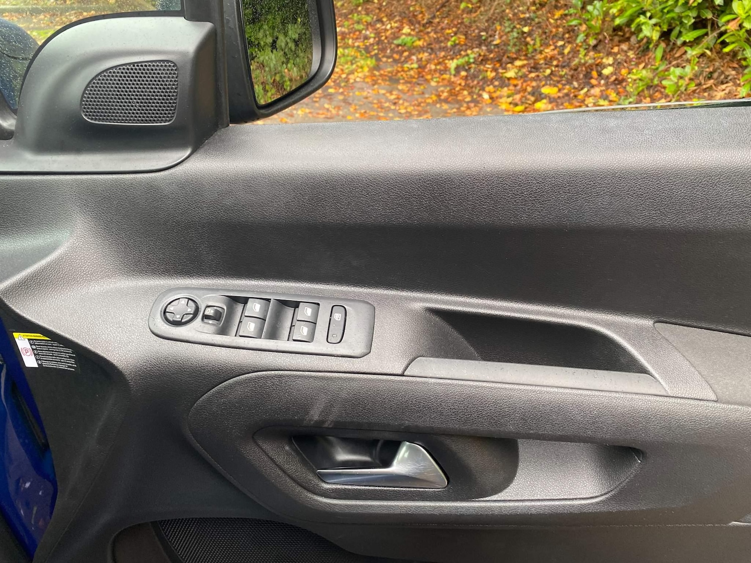 Used Vauxhall Combo Life Electric 2023 for sale - 76377861: Photo 7