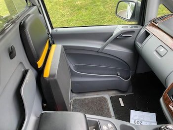 Used Mercedes-Benz Vito 2011 for sale - 76993601: Photo