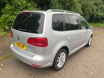Used Volkswagen Touran 2012 for sale - 79169098: Photo