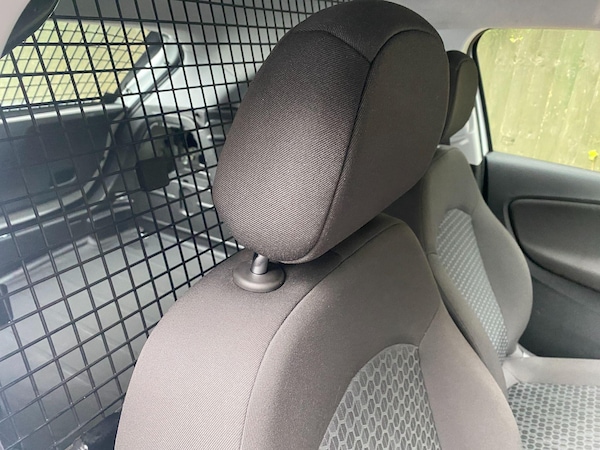 Used Vauxhall Corsa Van 2018 for sale - 76239867: Photo 10