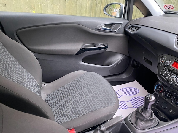 Used Vauxhall Corsa Van 2018 for sale - 76239867: Photo 9