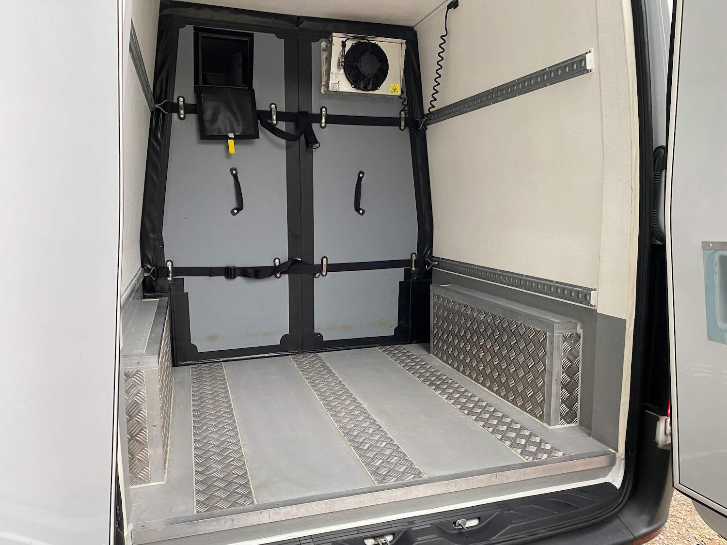 Used Mercedes-Benz Sprinter 2020 for sale - 76996493: Photo 13