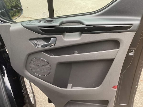 Used Ford Tourneo Custom 2019 for sale - 75481402: Photo 16