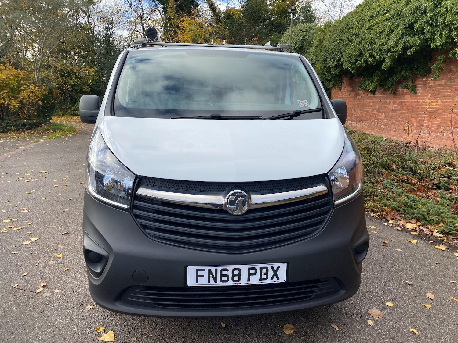 Used Vauxhall Vivaro 2018 for sale - 76377747: Photo 2