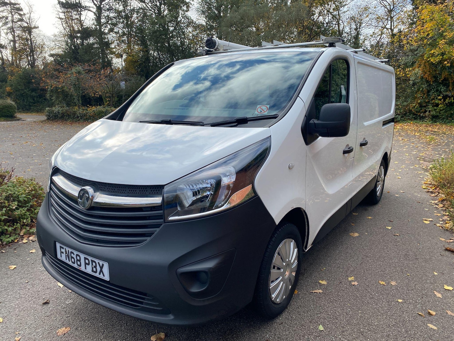 Used Vauxhall Vivaro 2018 for sale - 76377747: Photo 3