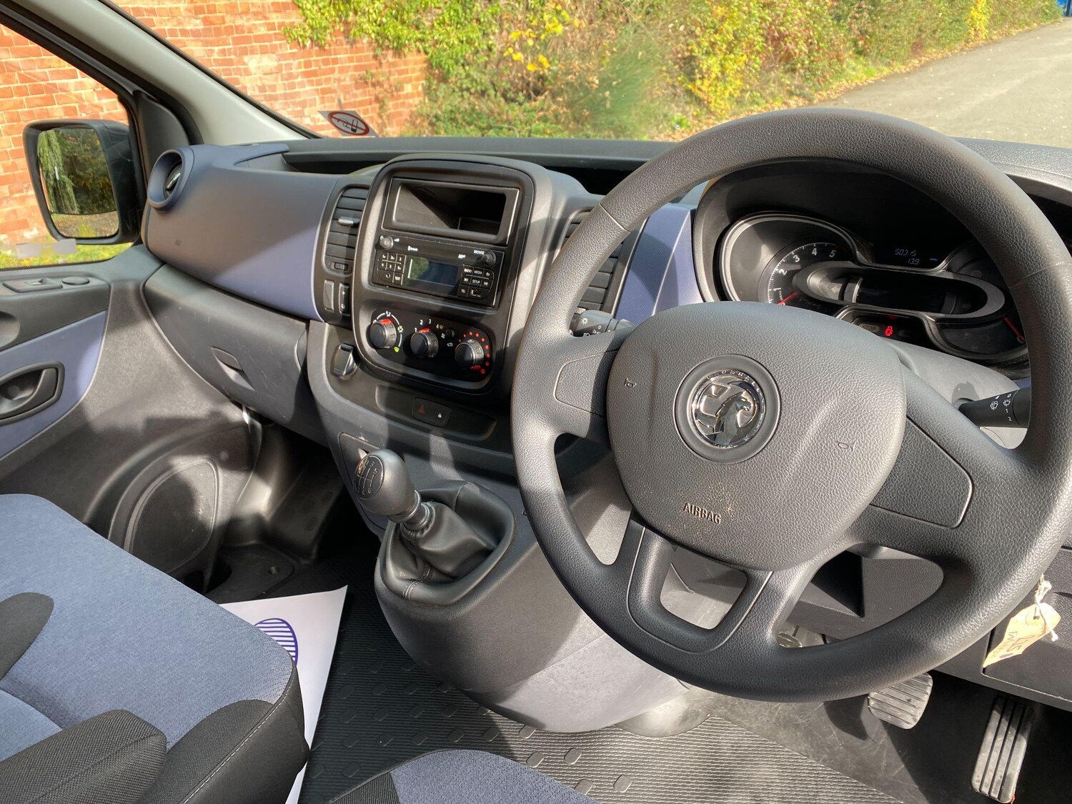 Used Vauxhall Vivaro 2018 for sale - 76377747: Photo 9