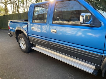 Used Isuzu Rodeo 2003 for sale - 75481416: Photo