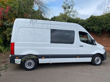 Mercedes-Benz - Sprinter