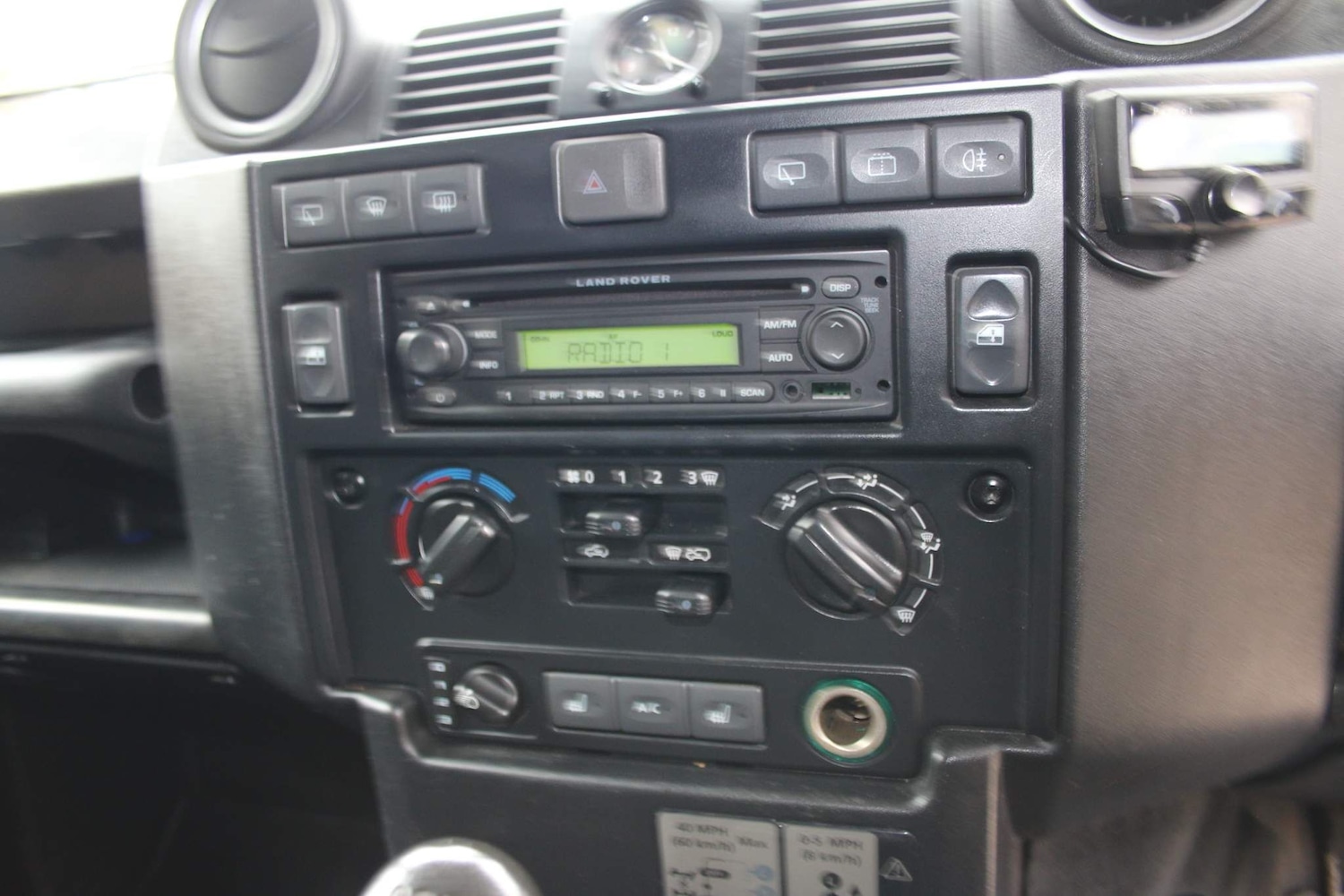 Used Land Rover Defender 110 for sale - 78220143: Photo 15