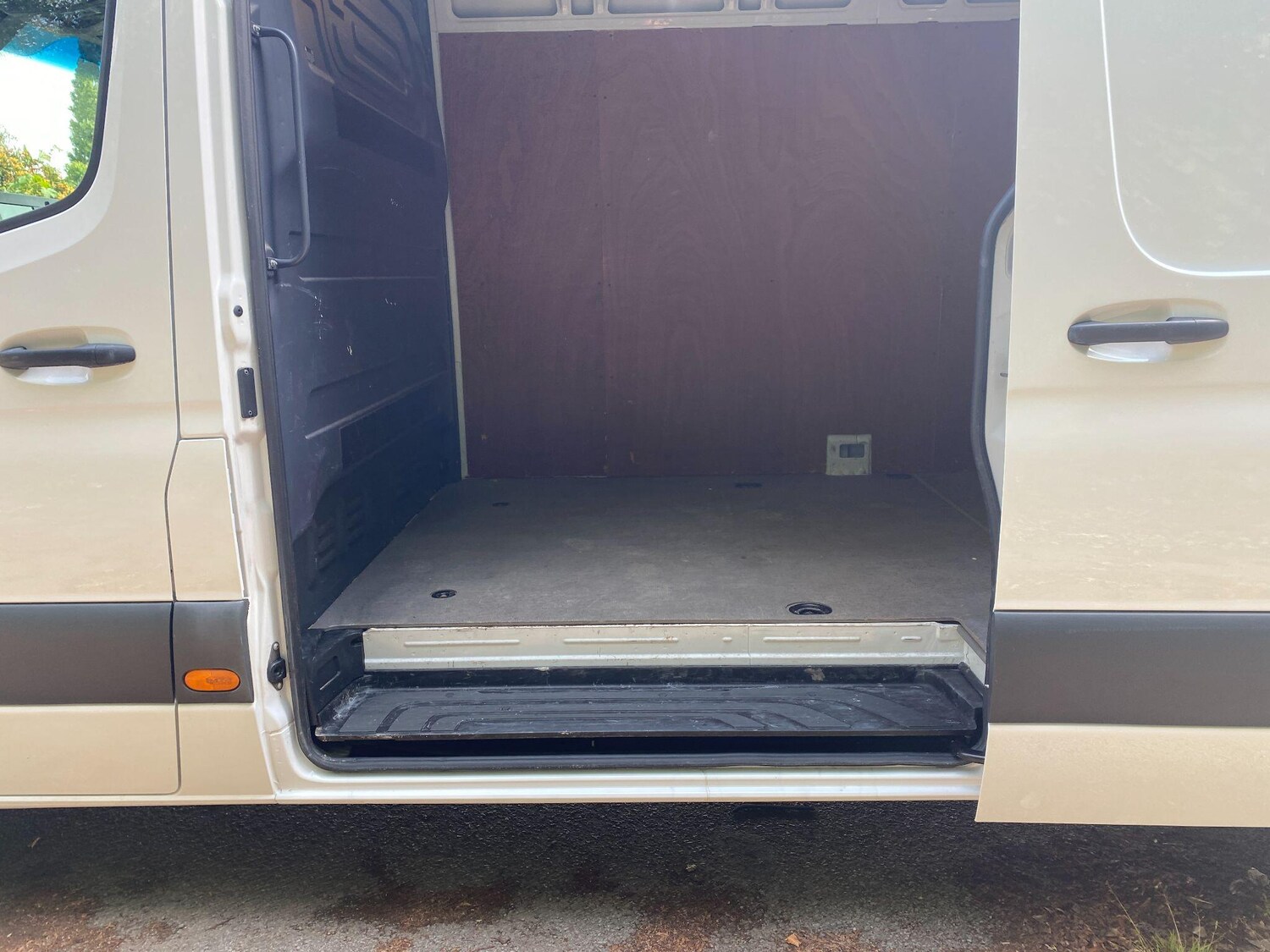 Vehicle 28