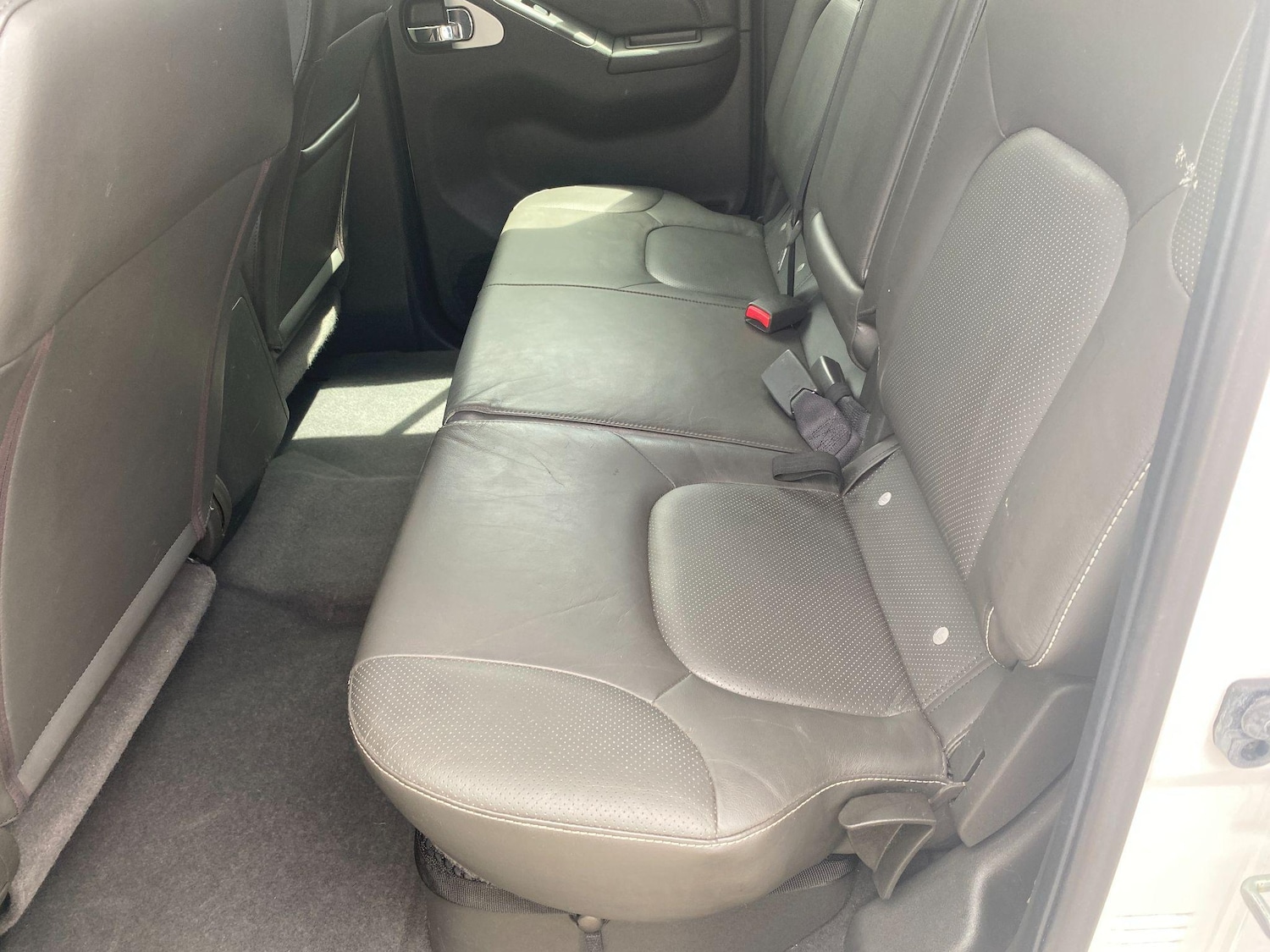 Used Nissan Navara 2014 for sale - 76200301: Photo 9