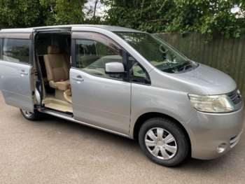 2016 (55) - AUTOMATIC MPV WITH RAMP 5-Door