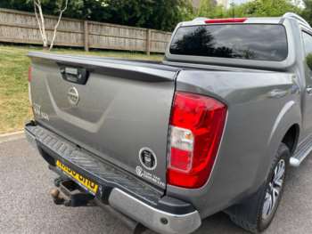 Used Nissan Navara 2016 for sale - 74751590: Photo