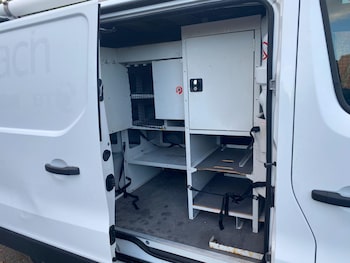 Used Vauxhall Vivaro 2015 for sale - 77016799: Photo