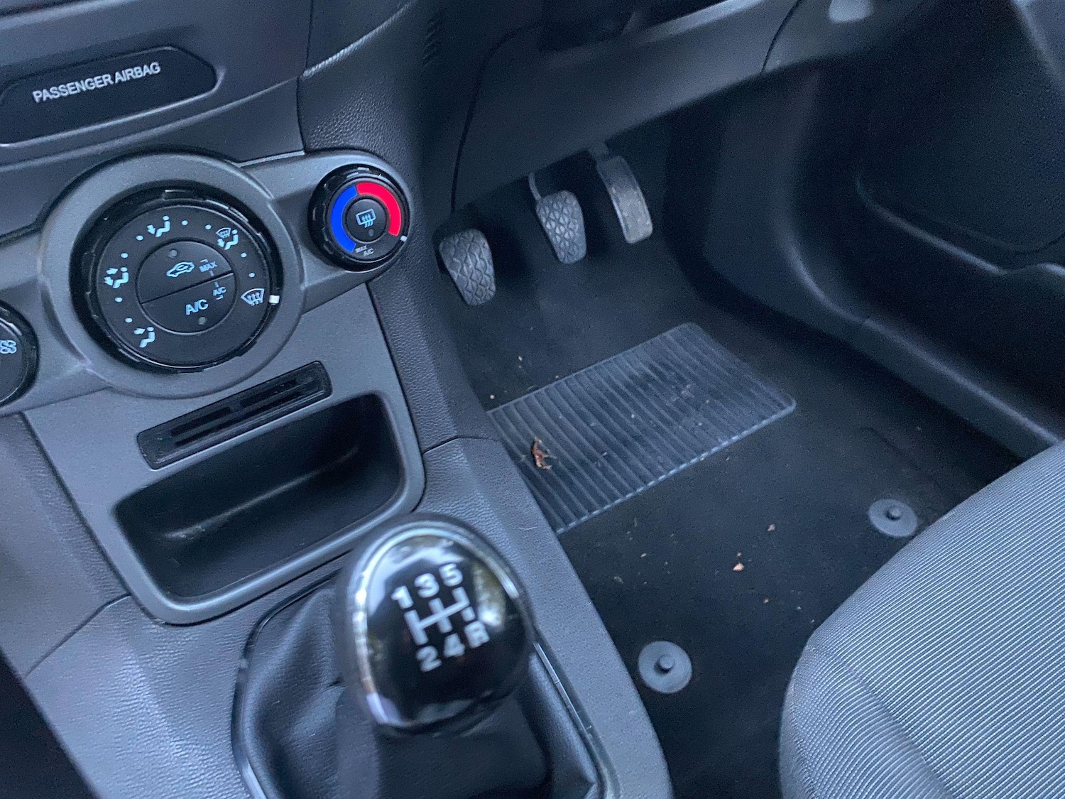 Used Ford Fiesta Van 2015 for sale - 75481390: Photo 10