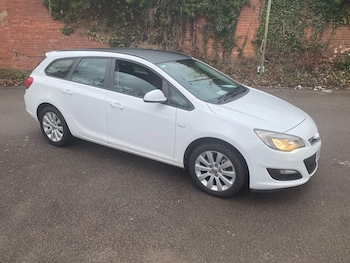 Used Vauxhall Astra 2016 for sale - 77242557: Photo