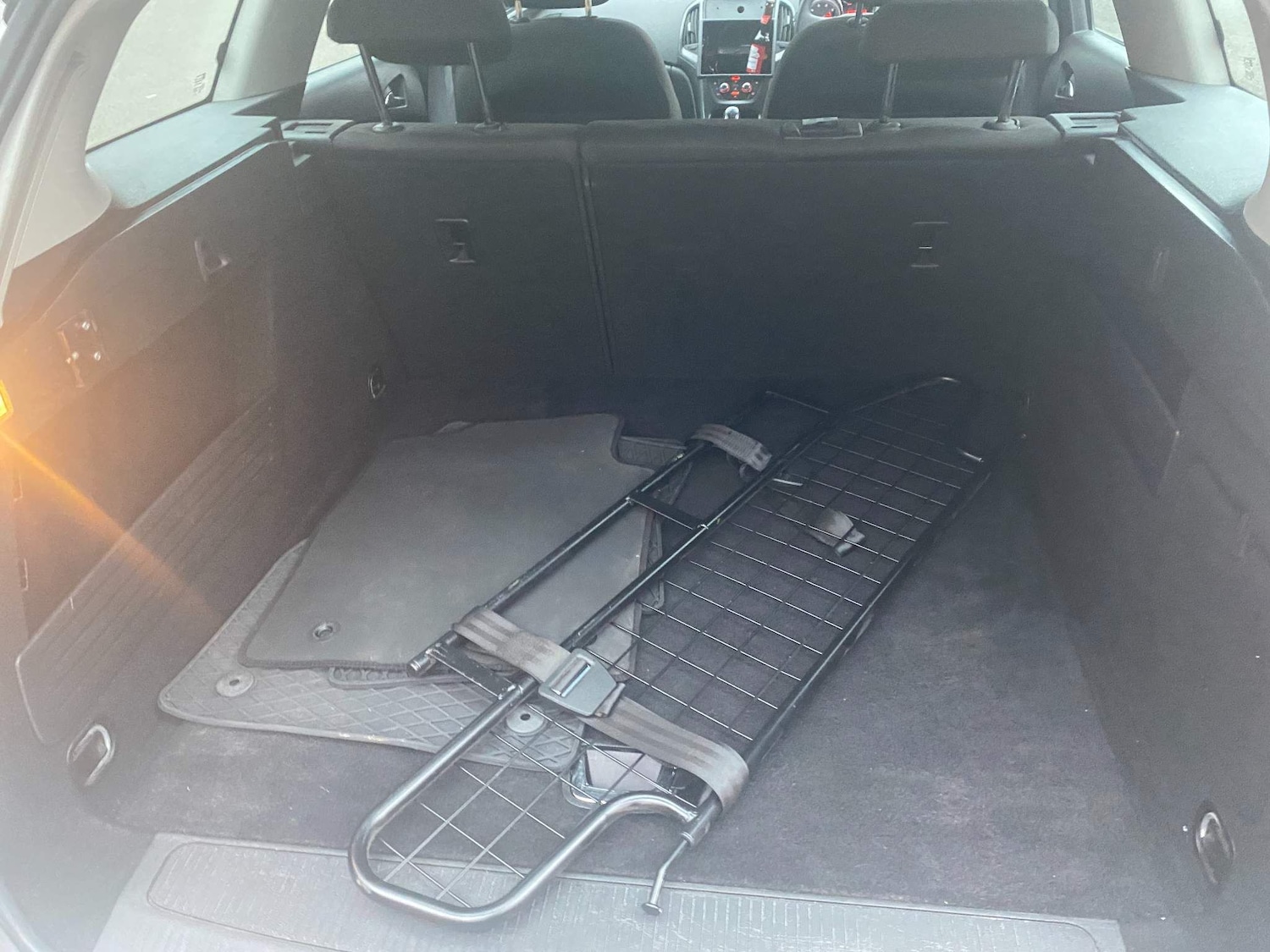 Used Vauxhall Astra 2016 for sale - 77242557: Photo 4