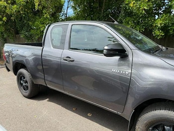 Used Toyota Hilux 2020 for sale - 79012915: Photo