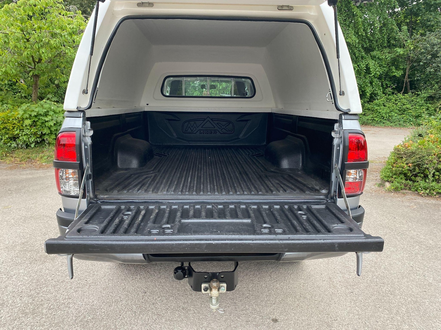 Used Toyota Hilux 2018 for sale - 76269621: Photo 20