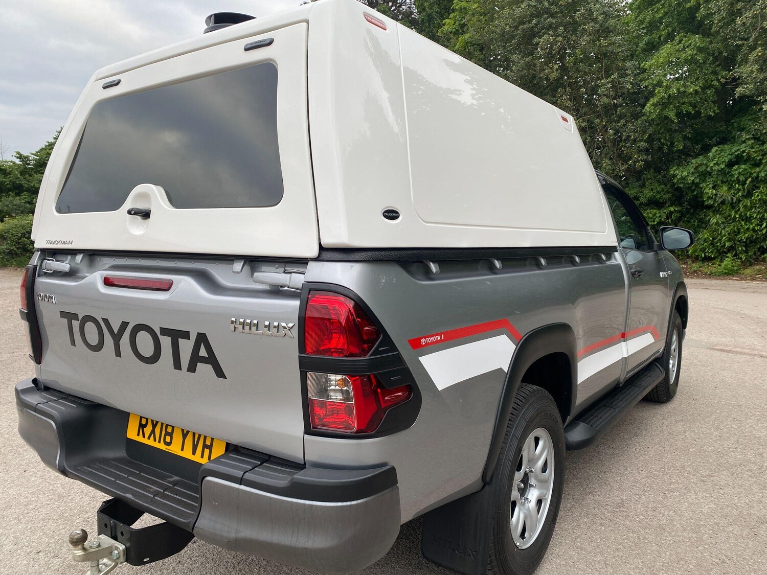 Used Toyota Hilux 2018 for sale - 76269621: Photo 6
