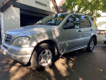 Used Mercedes-Benz M-Class 1998 for sale - 75481355: Photo