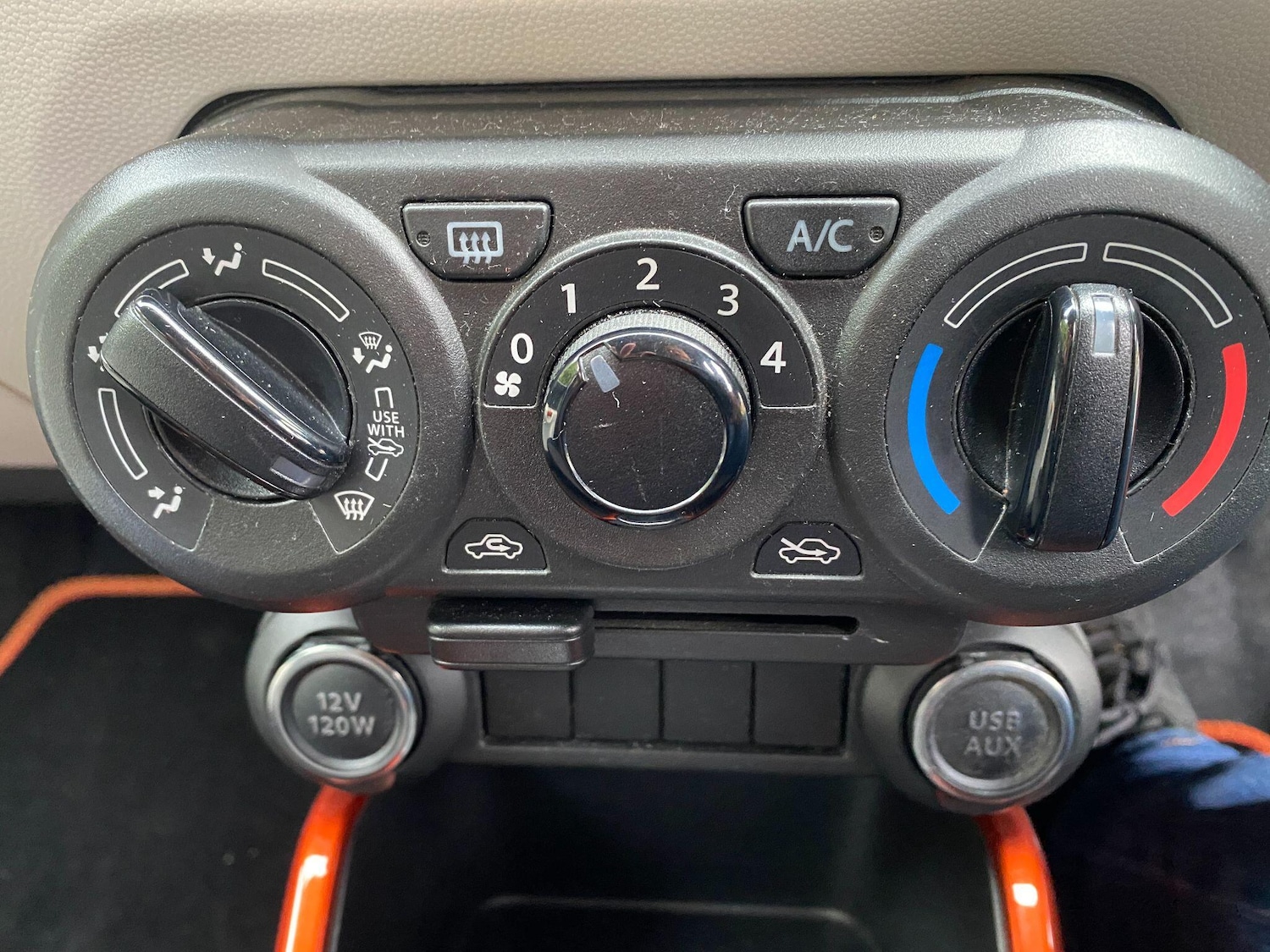 Used Suzuki Ignis 2018 for sale - 77103675: Photo 18