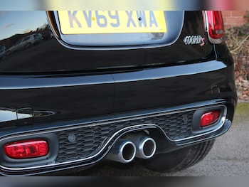 Used MINI Hatch 2019 for sale - 75481307: Photo