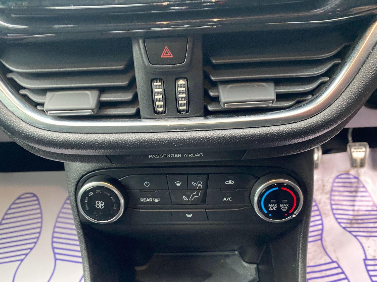 Used Ford Fiesta 2018 for sale - 77358718: Photo 11