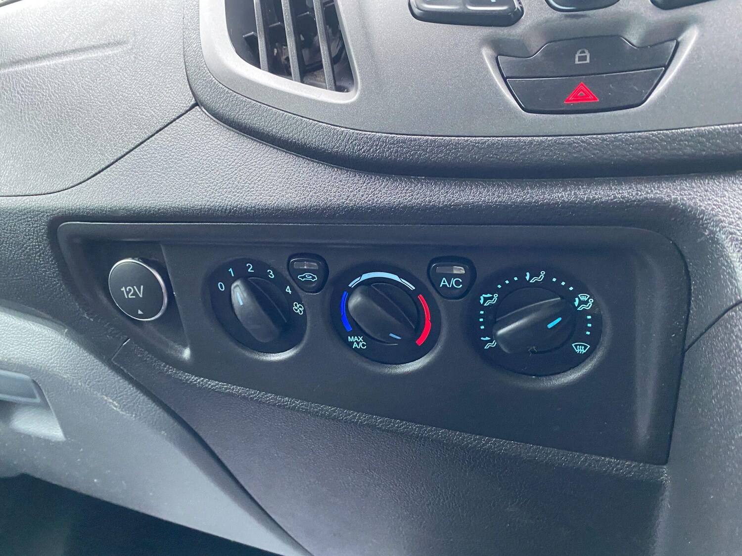 Used Ford Transit 2019 for sale - 77783749: Photo 4