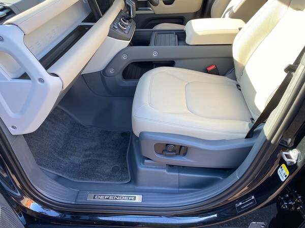 Used Land Rover Defender 110 2022 for sale - 75481314: Photo 5