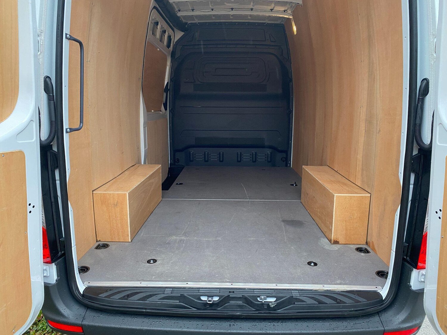 Used Mercedes-Benz Sprinter 2025 for sale - 76457610: Photo 5